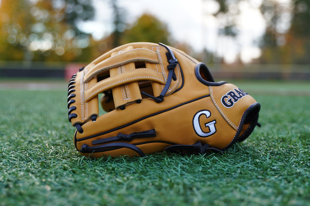 12.50" H-Web Outfield Grace Glove - Black/ Tan