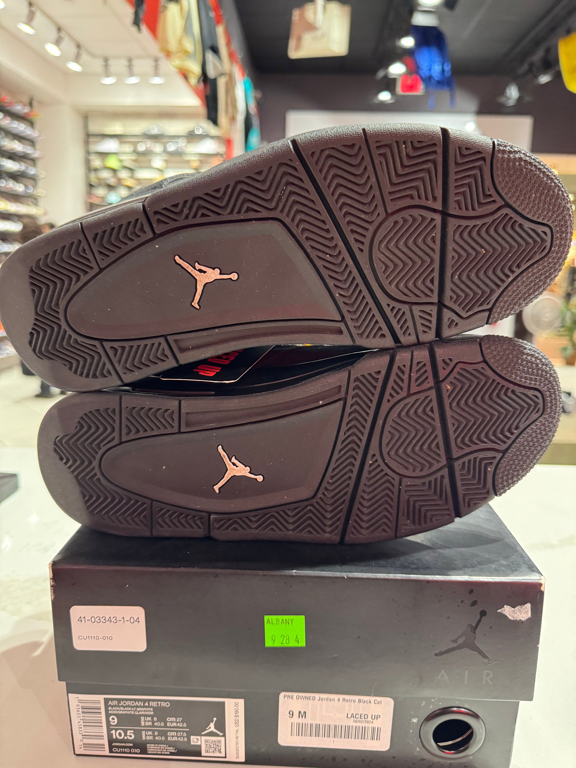 PRE OWNED Jordan 4 Retro Black Cat (2020)