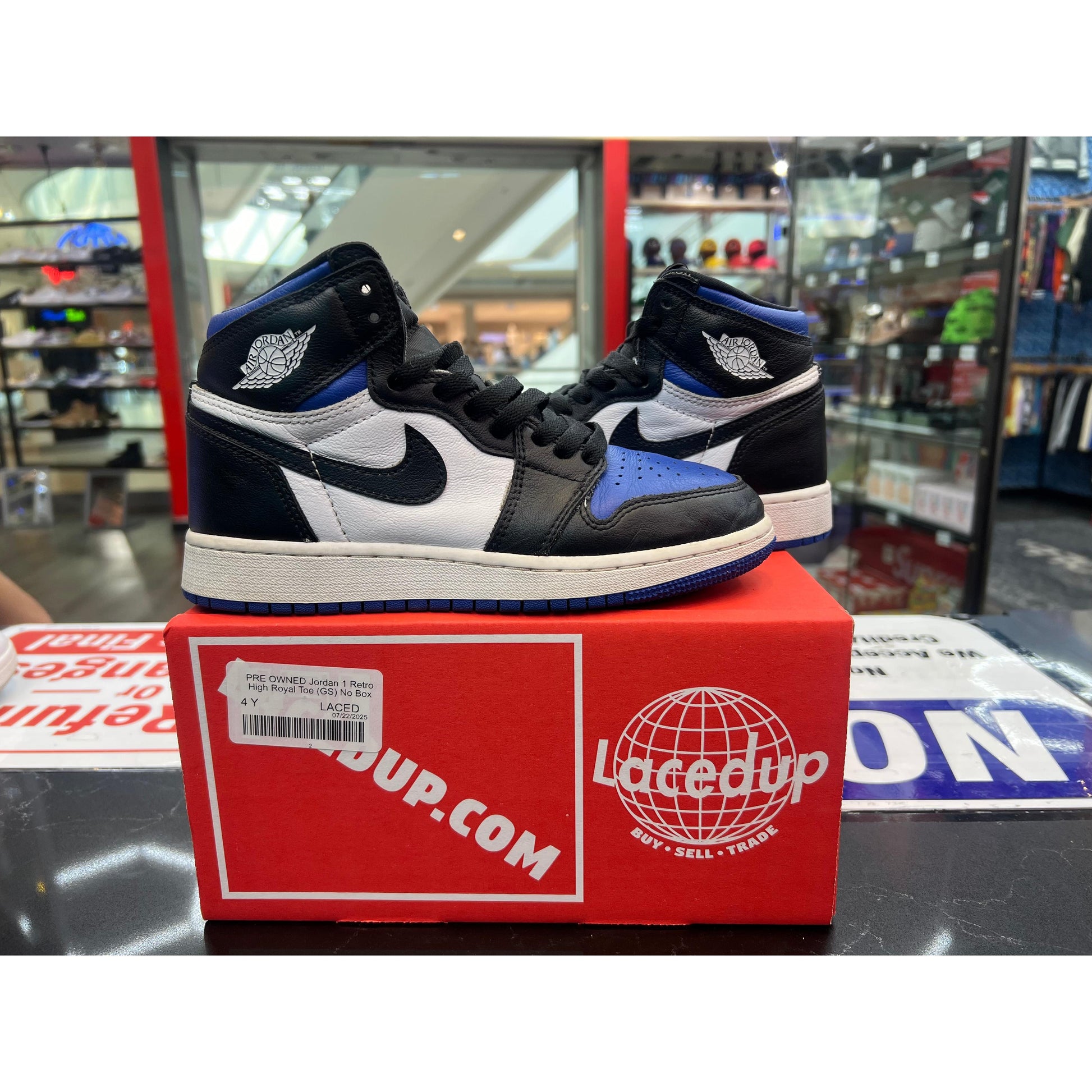 PRE OWNED Jordan 1 Retro High Royal Toe (GS) No Box