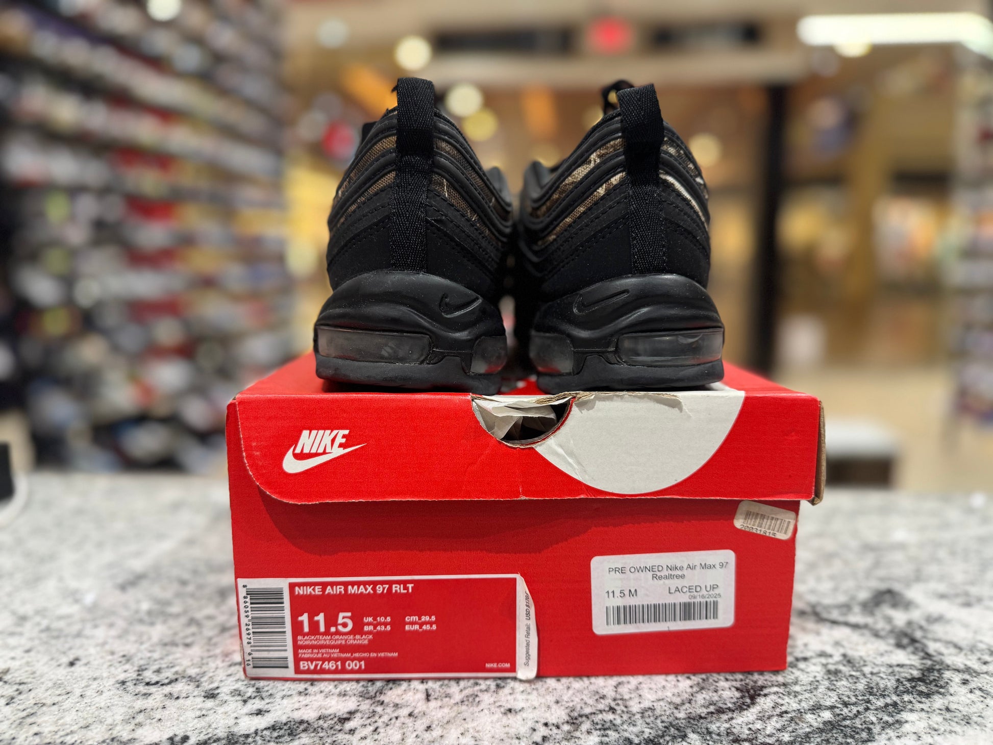 PRE OWNED Nike Air Max 97 Realtree