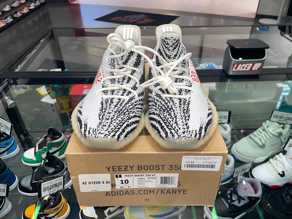 PRE OWNED Adidas Yeezy Boost 350 V2 "Zebra"