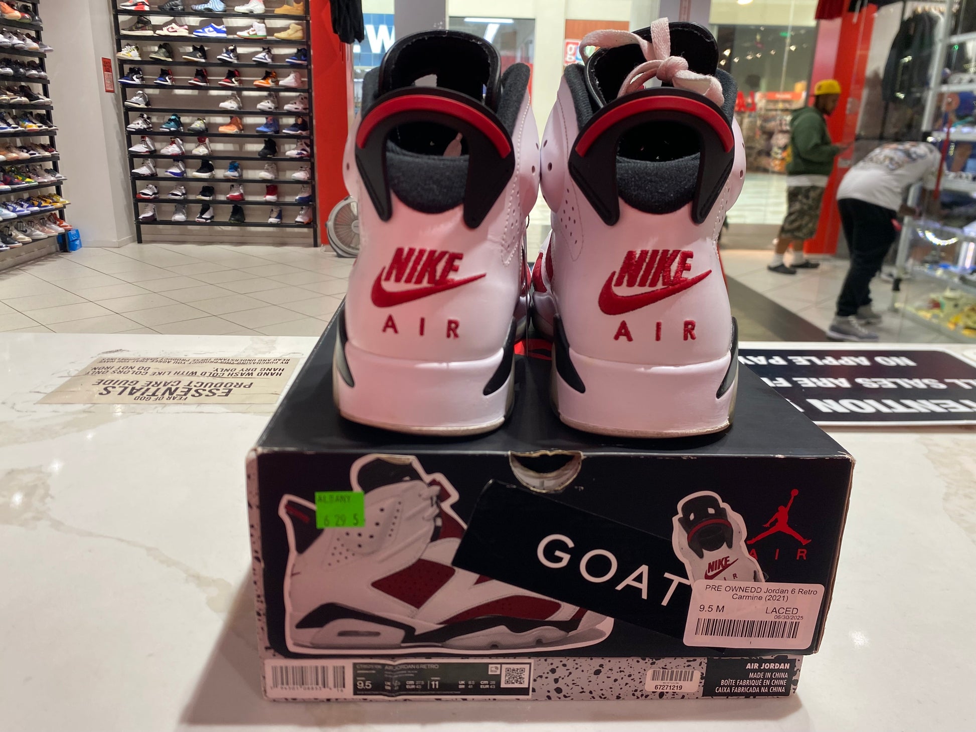 PRE OWNED Jordan 6 Retro Carmine (2021)
