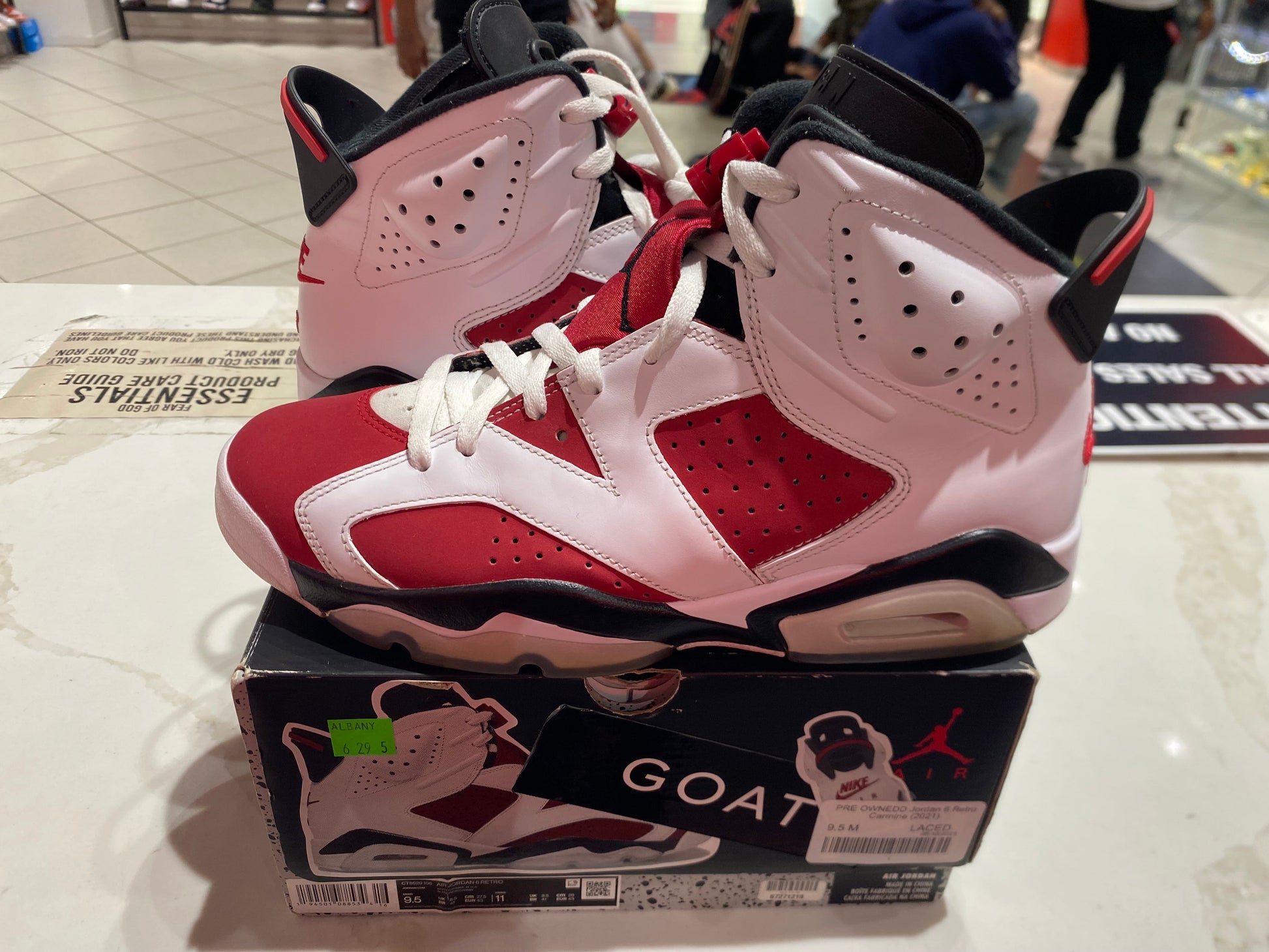 PRE OWNED Jordan 6 Retro Alternate Hare