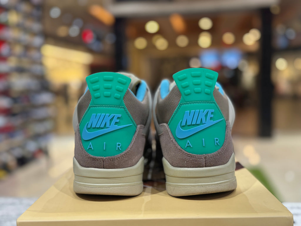 PRE OWNED Jordan 4 Retro SP 30th Anniversary Union Taupe Haze