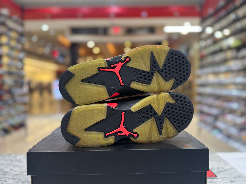 PRE OWNED Air Jordan Retro 6 Infrared Black (2014) (GS)