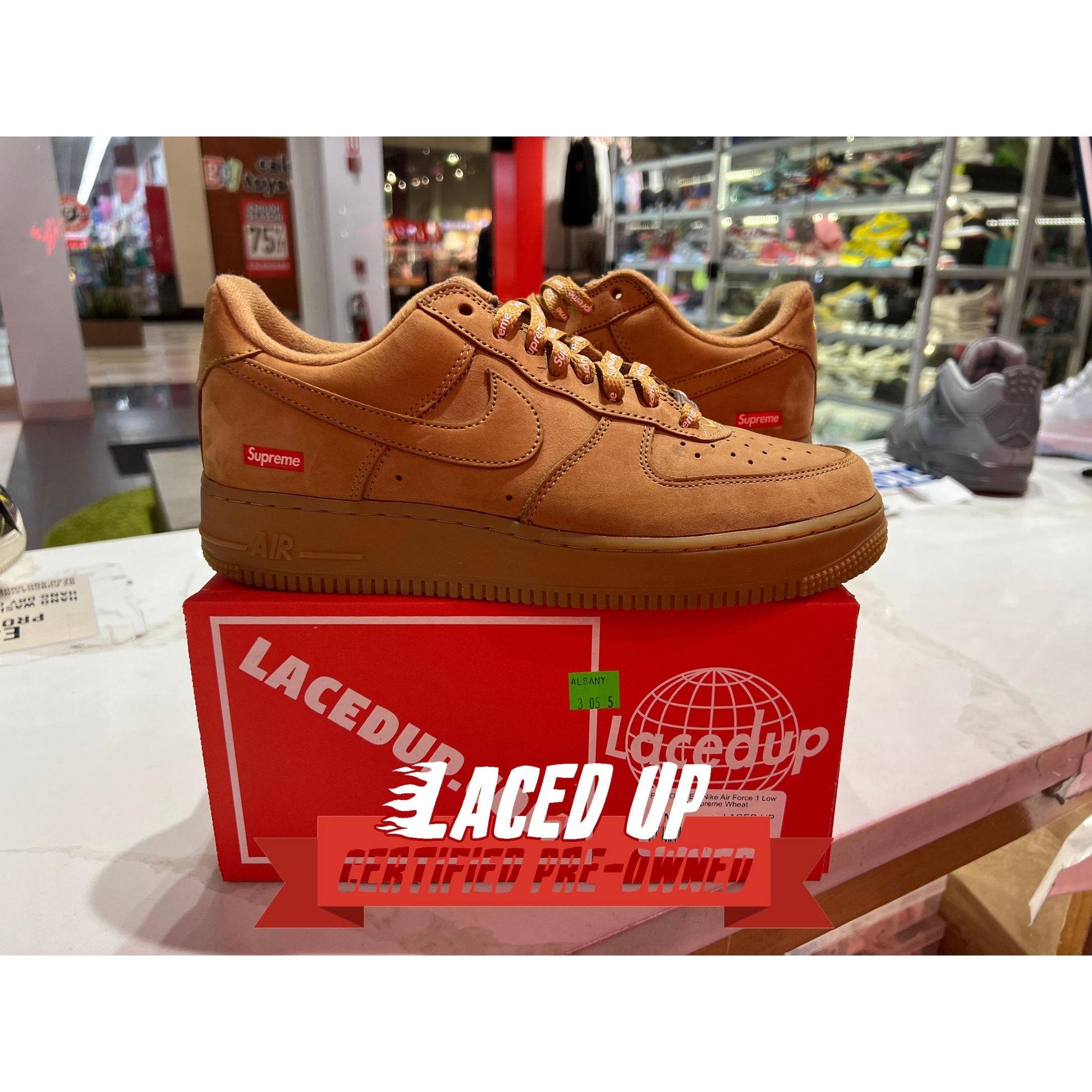 PRE OWNED Nike Air Force 1 Low SP Supreme Wheat