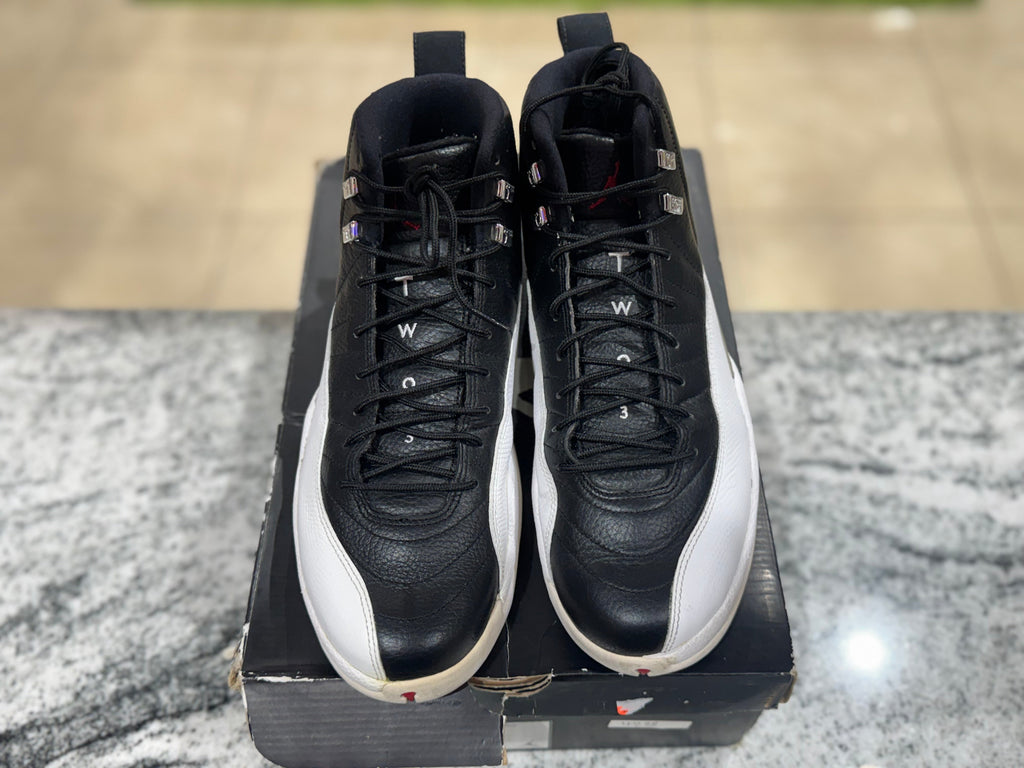 PRE OWNED Jordan 12 Retro Playoffs (2012)