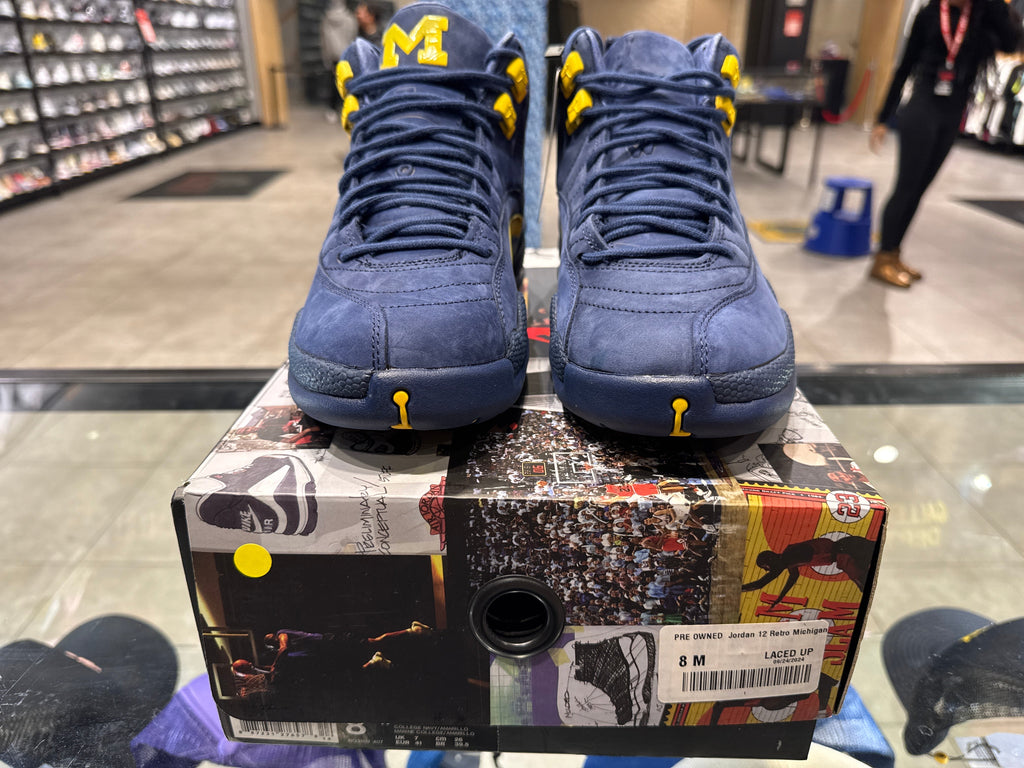 PRE OWNED  Jordan 12 Retro Michigan