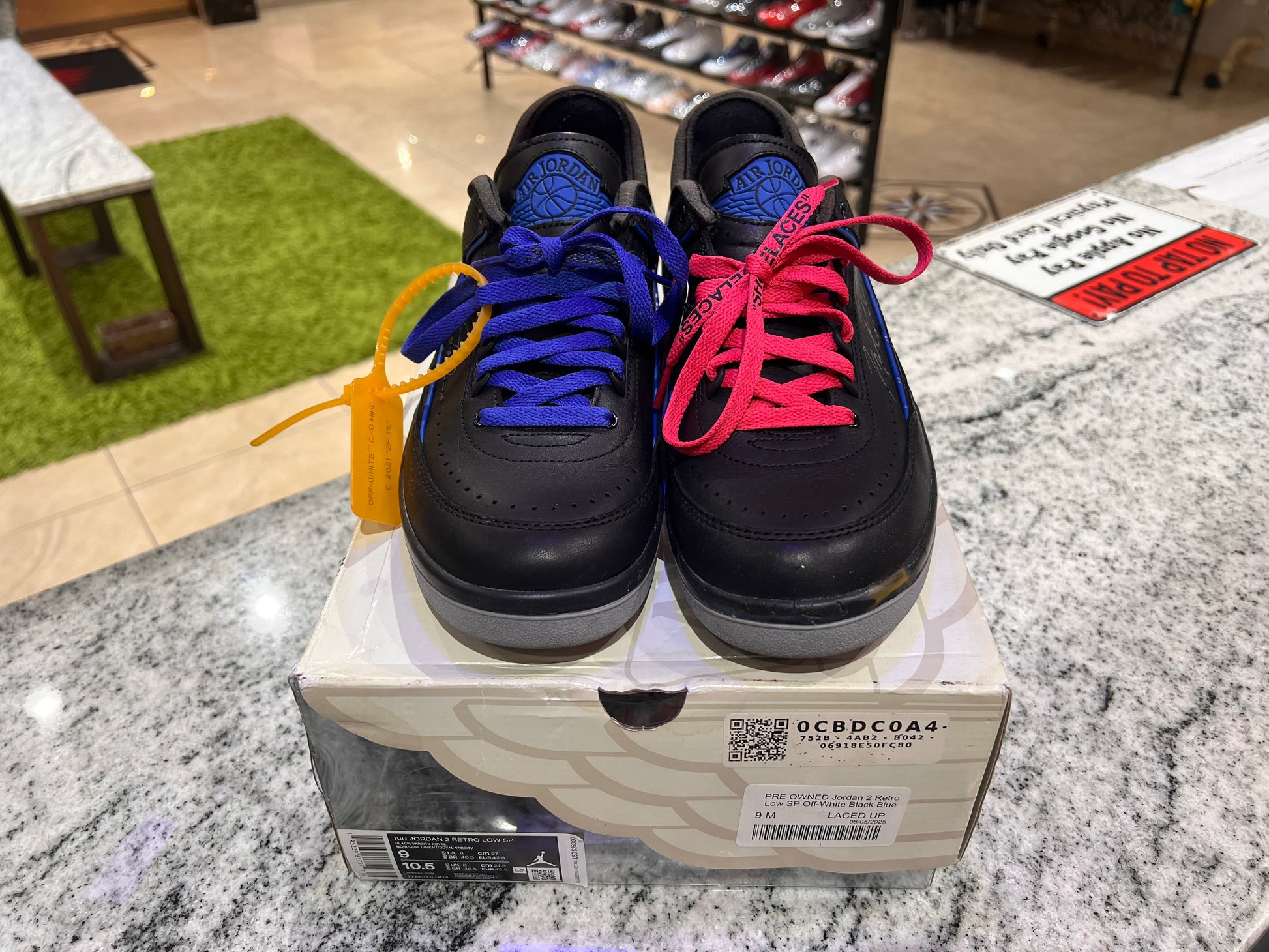 PRE OWNED Jordan 2 Retro Low SP Off-White Black Blue