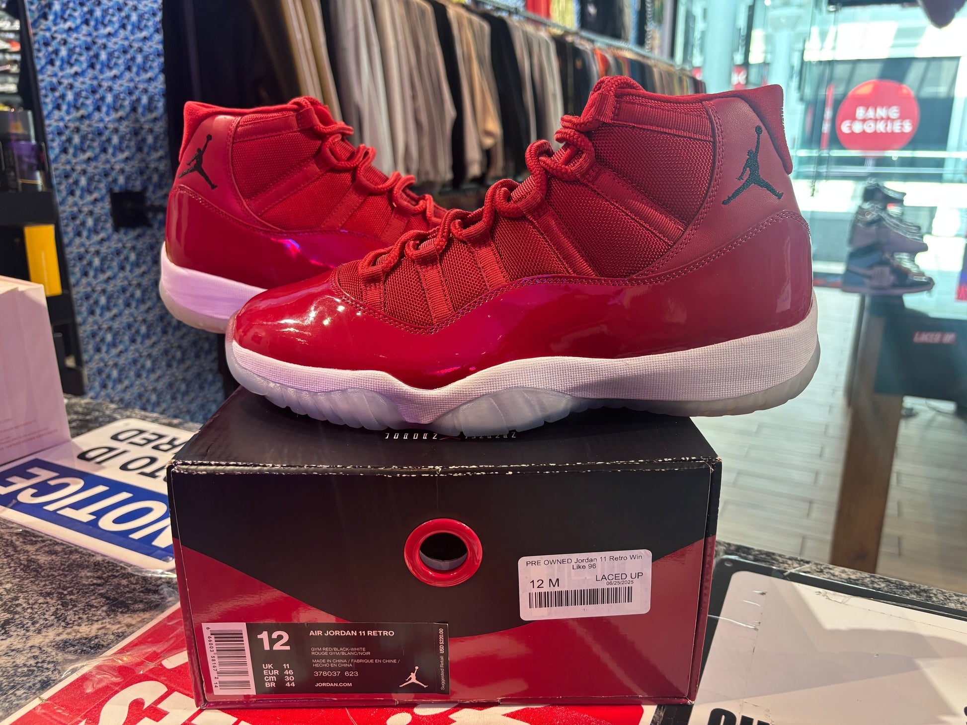 PRE OWNED Jordan 11 Retro Win Like 96