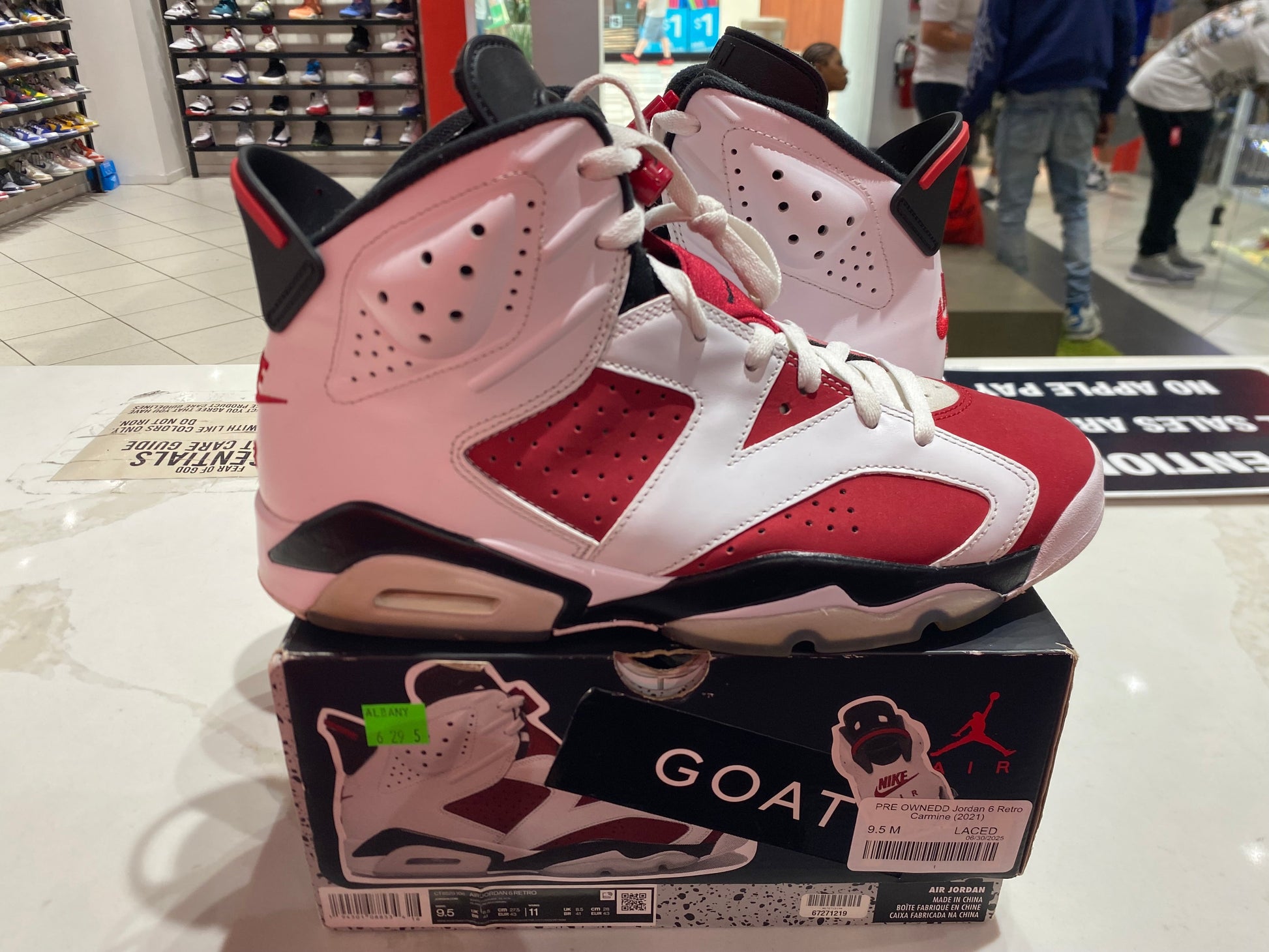 PRE OWNED Jordan 6 Retro Carmine (2021)