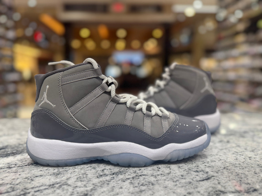 PRE OWNED Jordan 11 Retro Cool Grey (2021) (GS)