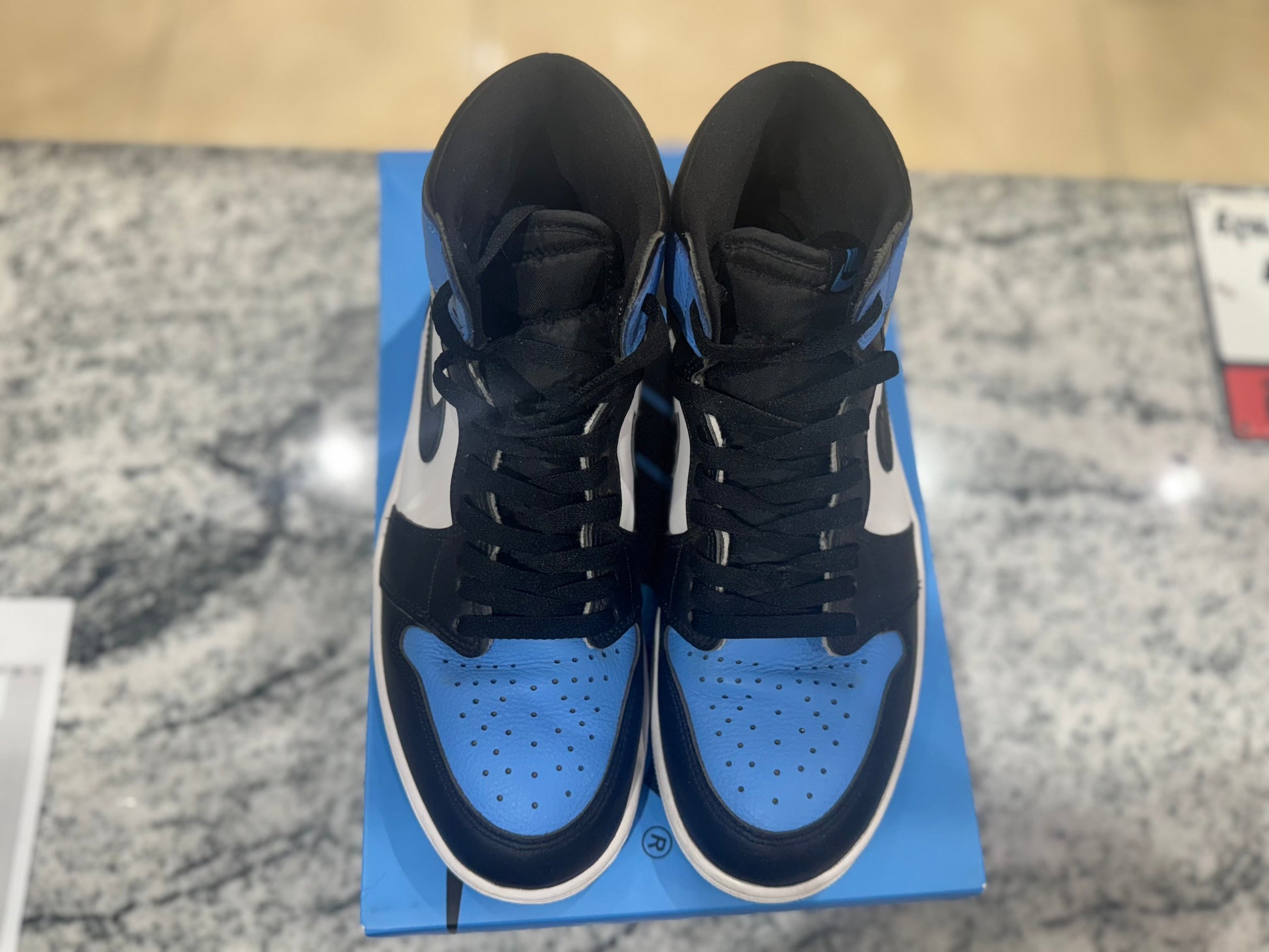 PRE OWNED Air Jordan Retro 1 High “UNC Toe”