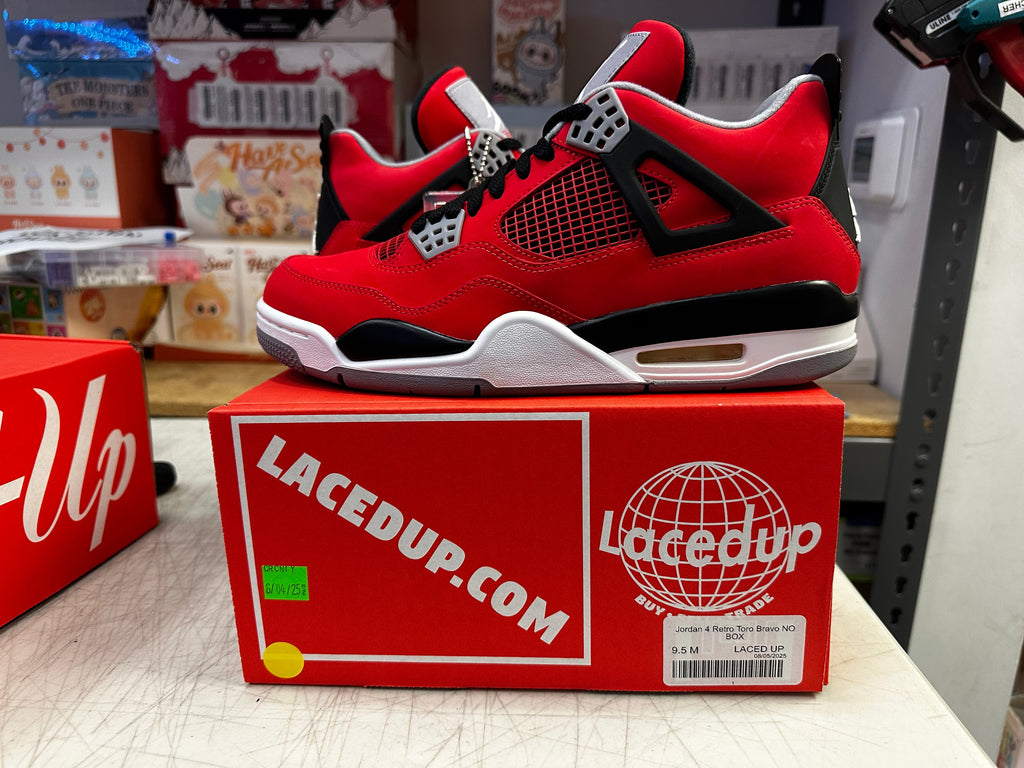 Jordan 4 Retro Toro Bravo NO BOX