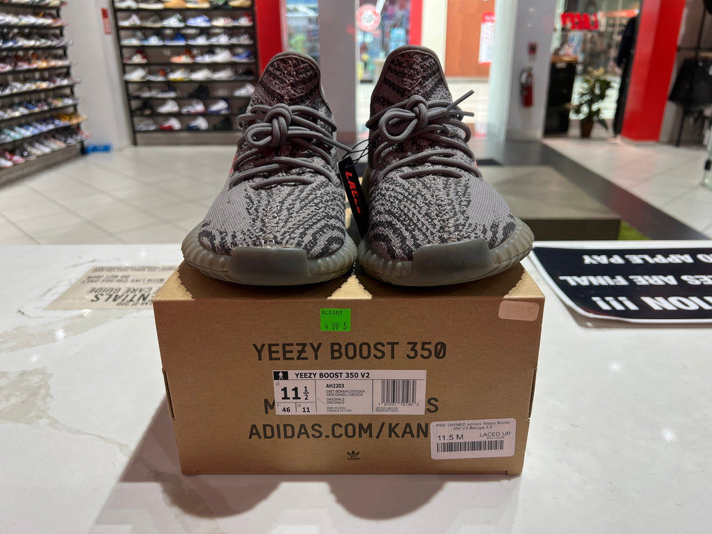 PRE OWNED adidas Yeezy Boost 350 V2 Beluga 2.0