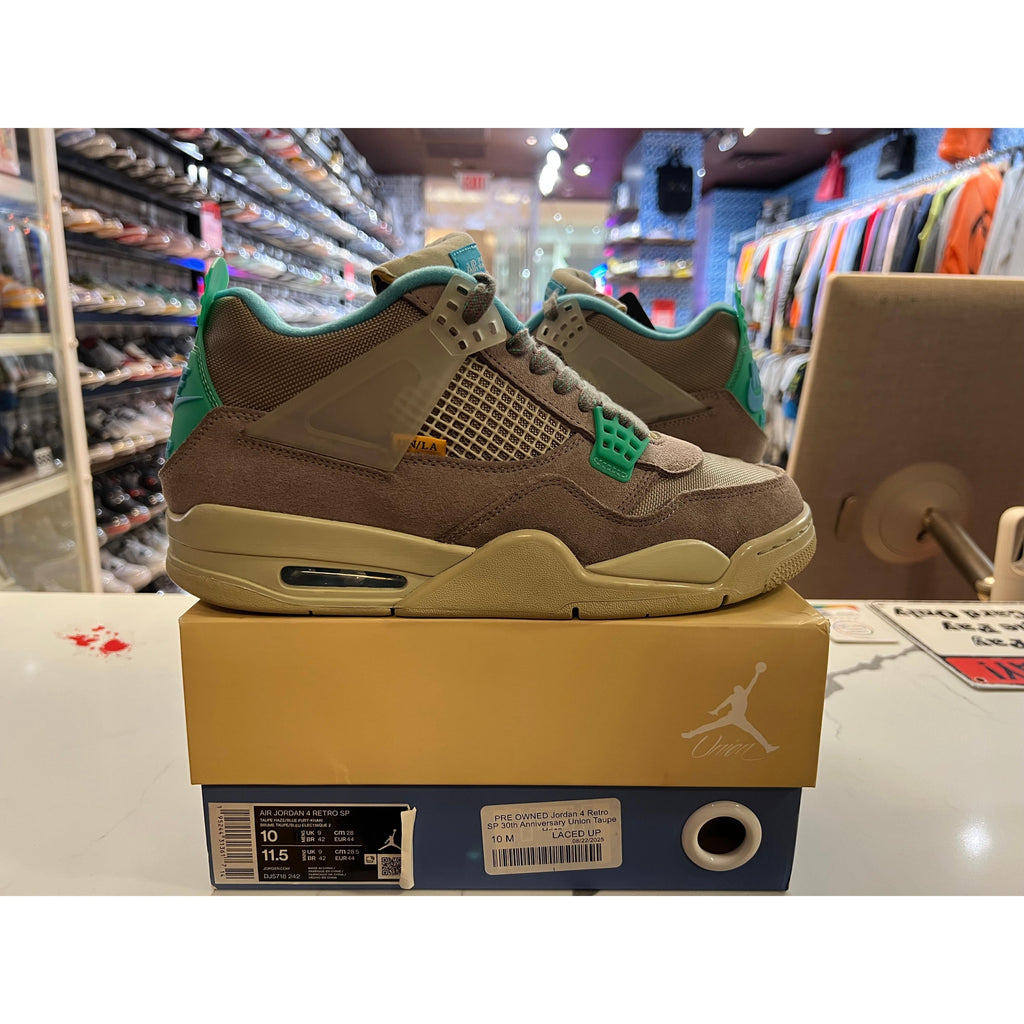 PRE OWNED Jordan 4 Retro SP 30th Anniversary Union Taupe Haze