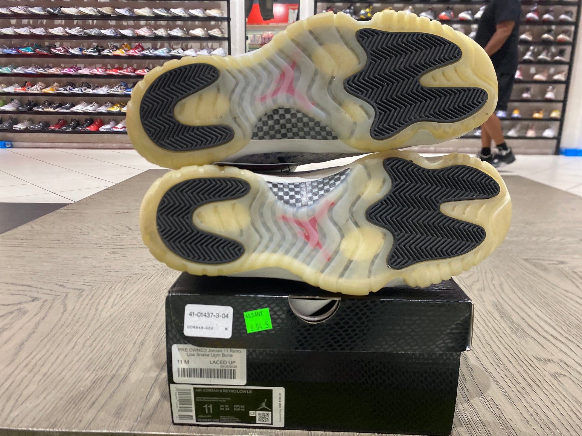 PRE OWNED Jordan 11 Retro Low Snake Light Bone