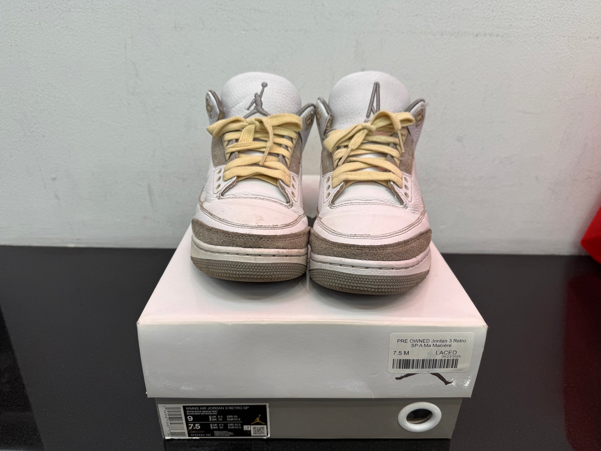 PRE OWNED Jordan 3 Retro SP A Ma Maniére