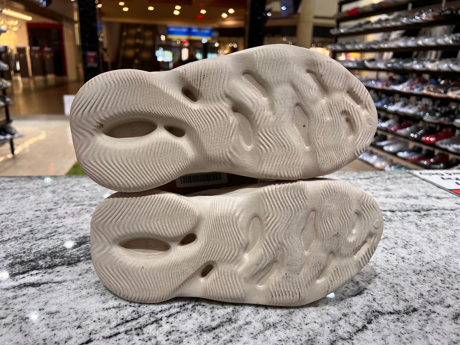 PRE OWNED adidas Yeezy Foam RNNR Sand