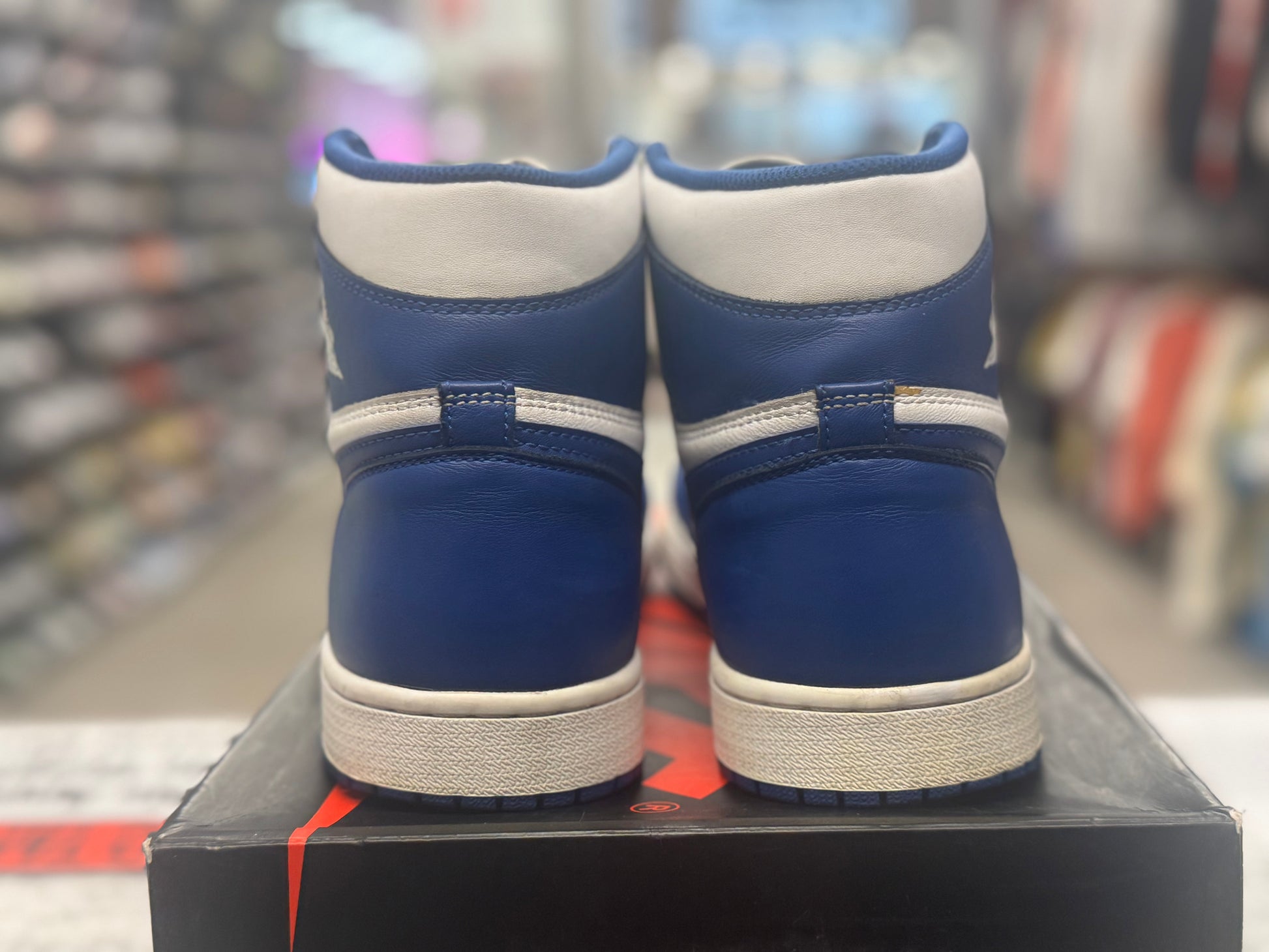 PRE OWNED Air Jordan Retro 1  OG "Storm Blue"