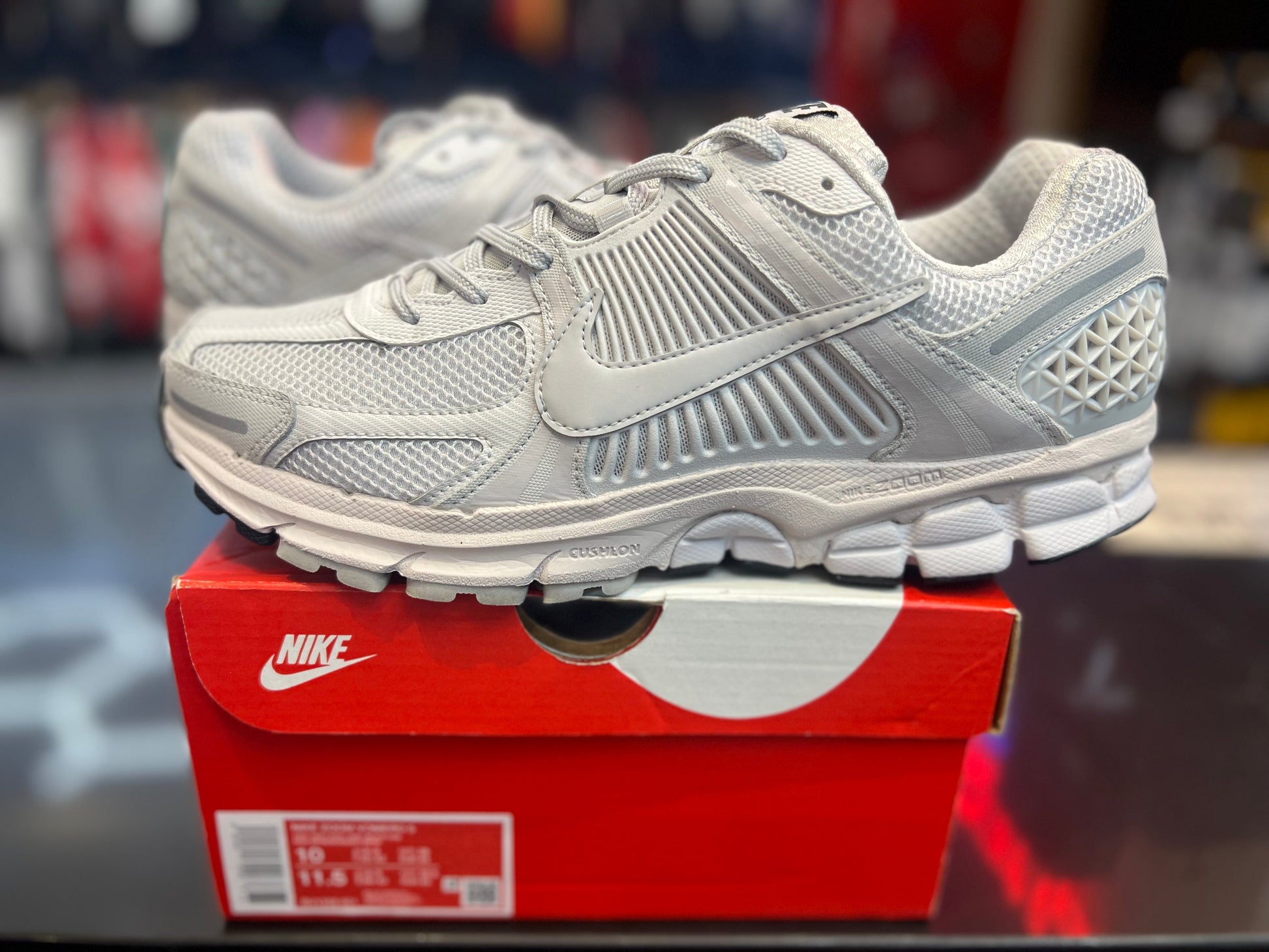 PRE OWNED Nike Zoom Vomero 5 SP Vast Grey (2019/2023)