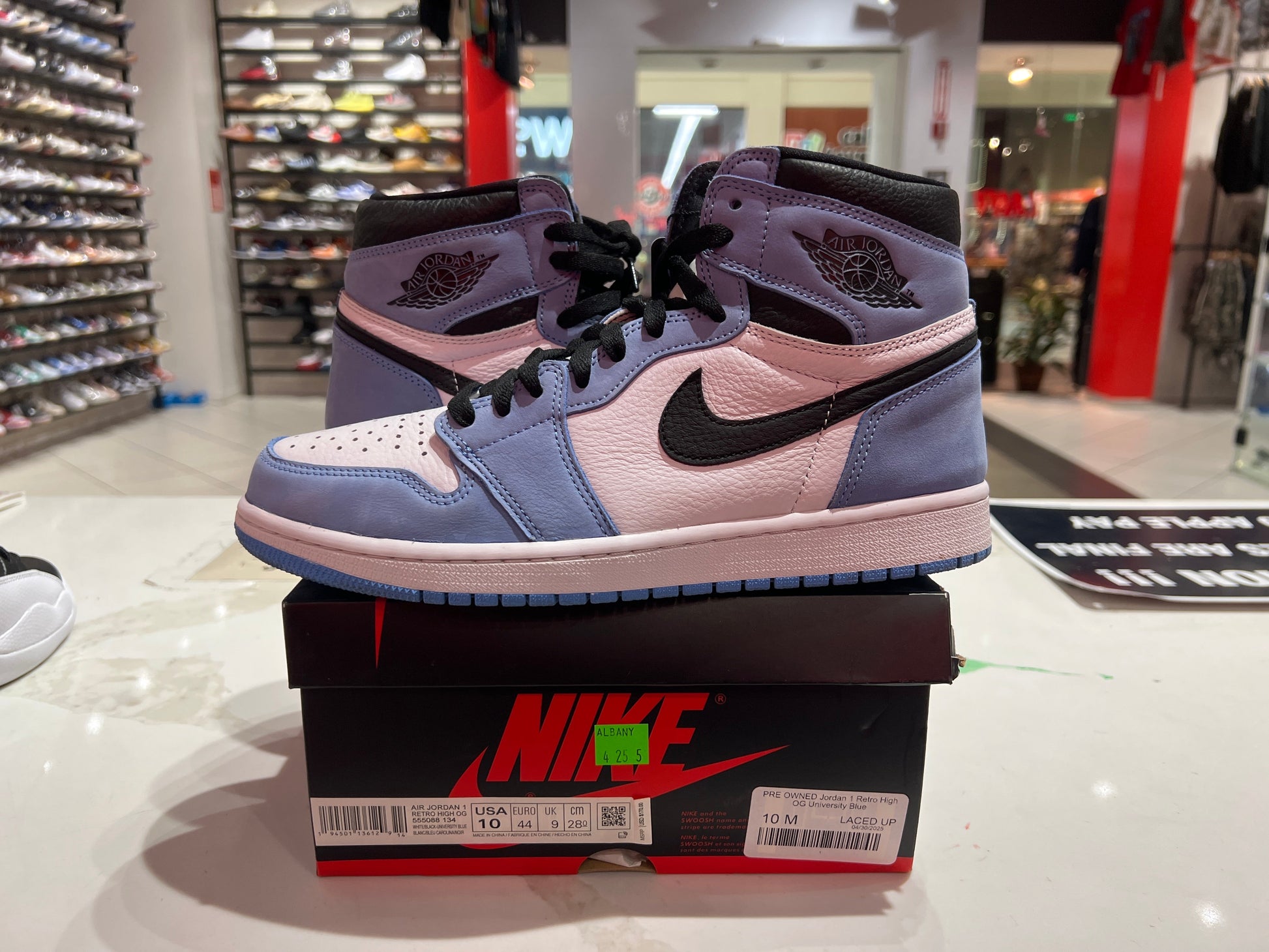 PRE OWNED Jordan 1 Retro High OG University Blue