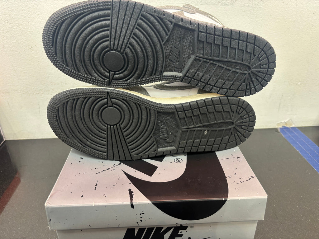 PRE OWNED Air Jordan Retro 1 High OG Washed Black (GS)