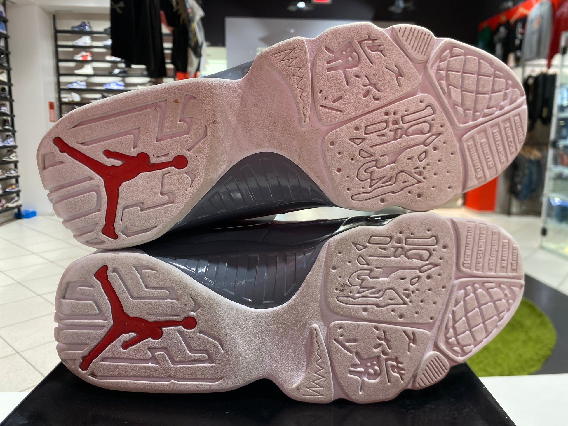 PRE OWNED Jordan 9 Retro Fire Red
