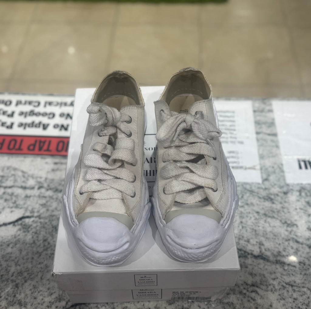 PRE OWNED Maison Mihara Yasuhiro Hank OG Sole Canvas Low White