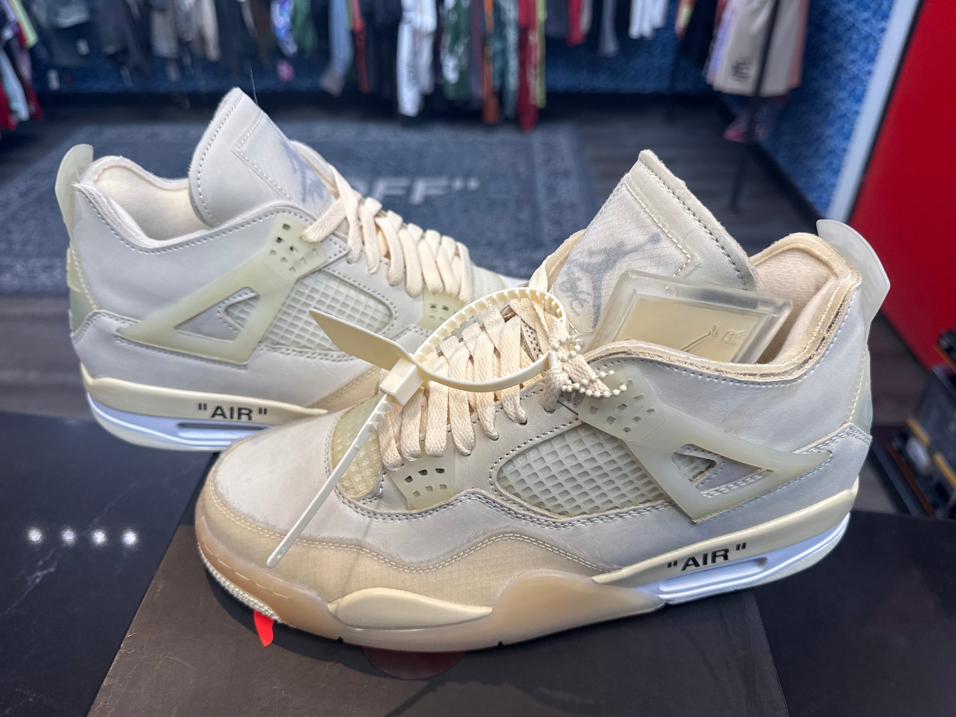 Jordan 4 Retro Off-White Sail (Women's) Conditonal