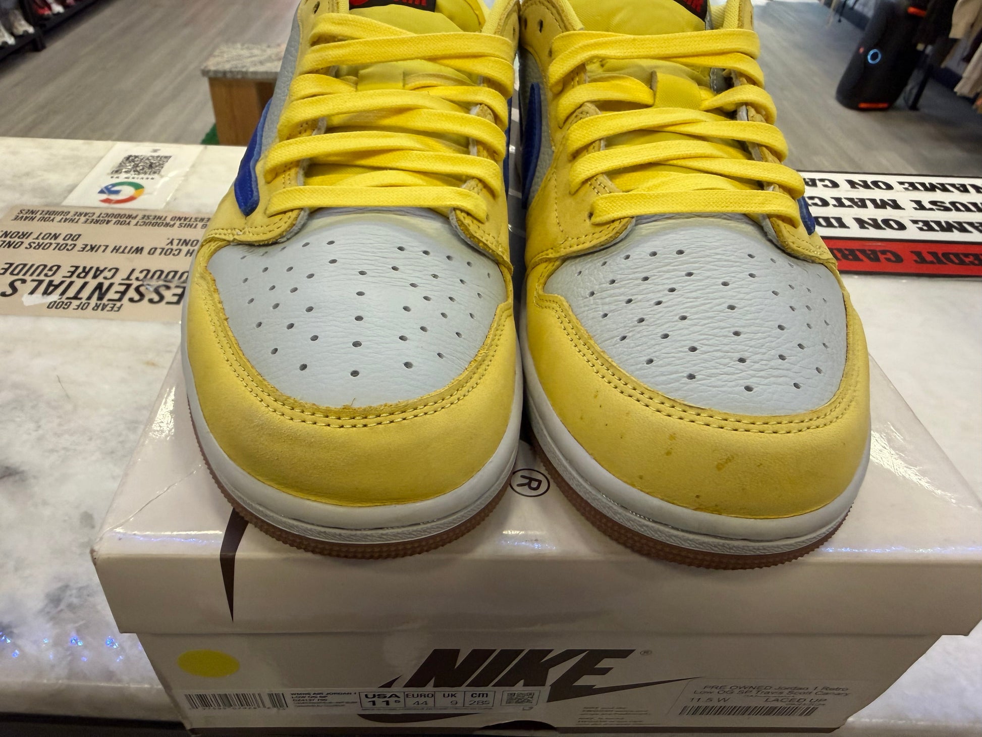 PRE OWNED Jordan 1 Retro Low OG SP Travis Scott Canary (Women's)