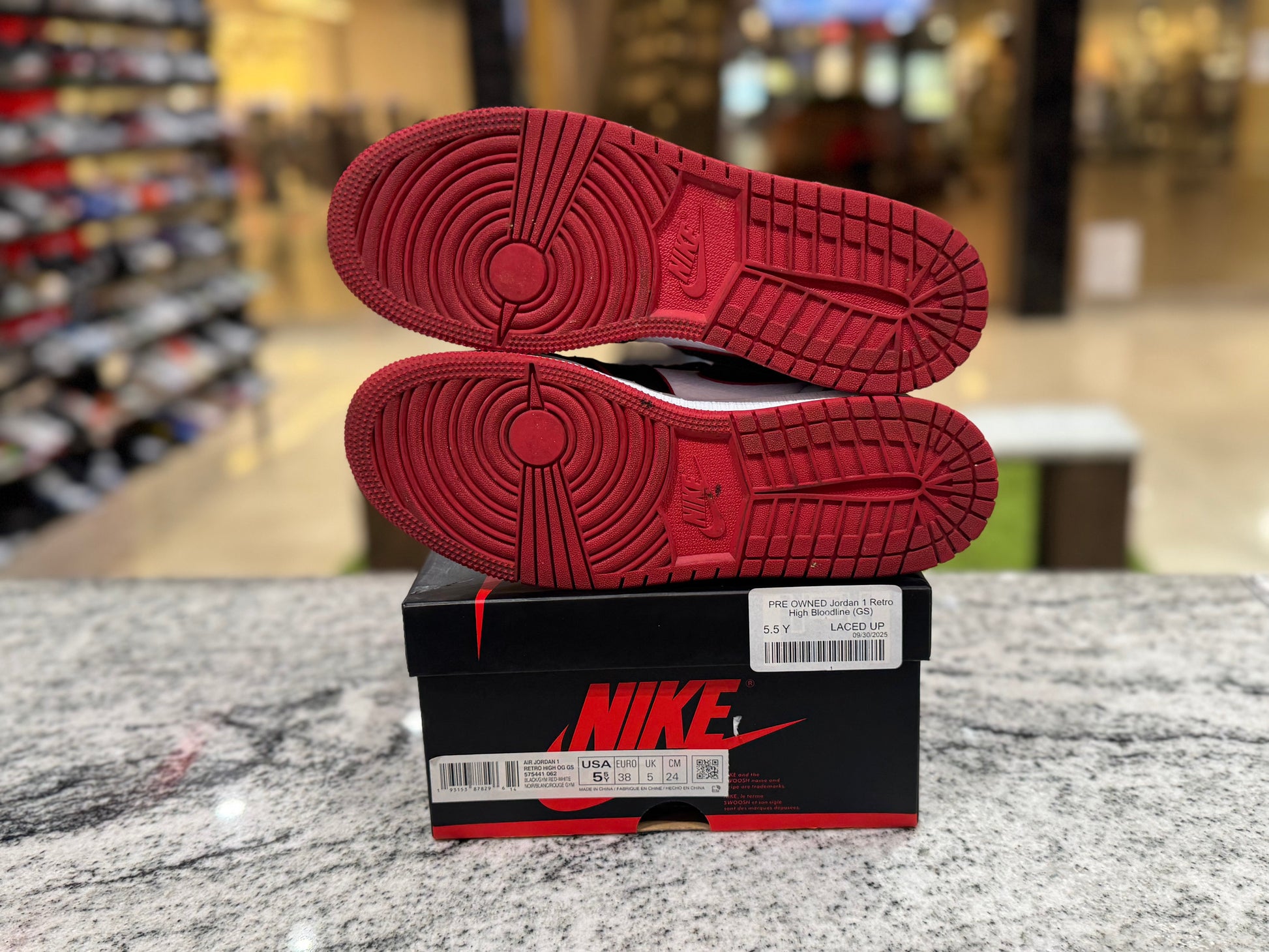 PRE OWNED Jordan 1 Retro High Bloodline (GS)