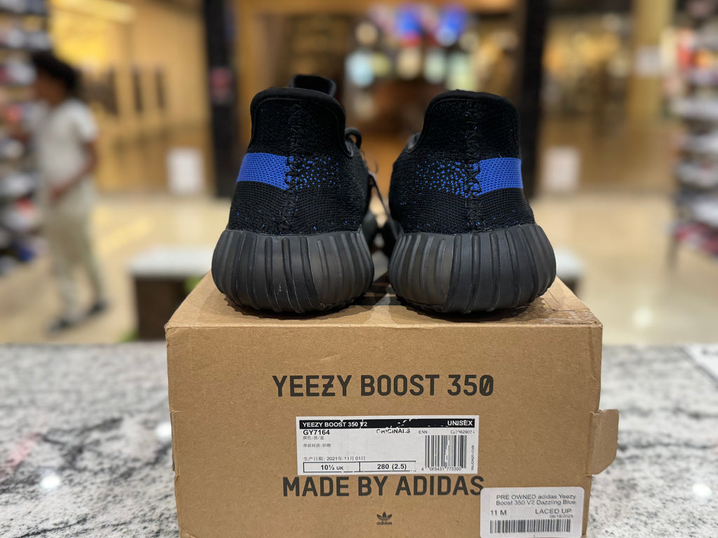 PRE OWNED adidas Yeezy Boost 350 V2 Dazzling Blue