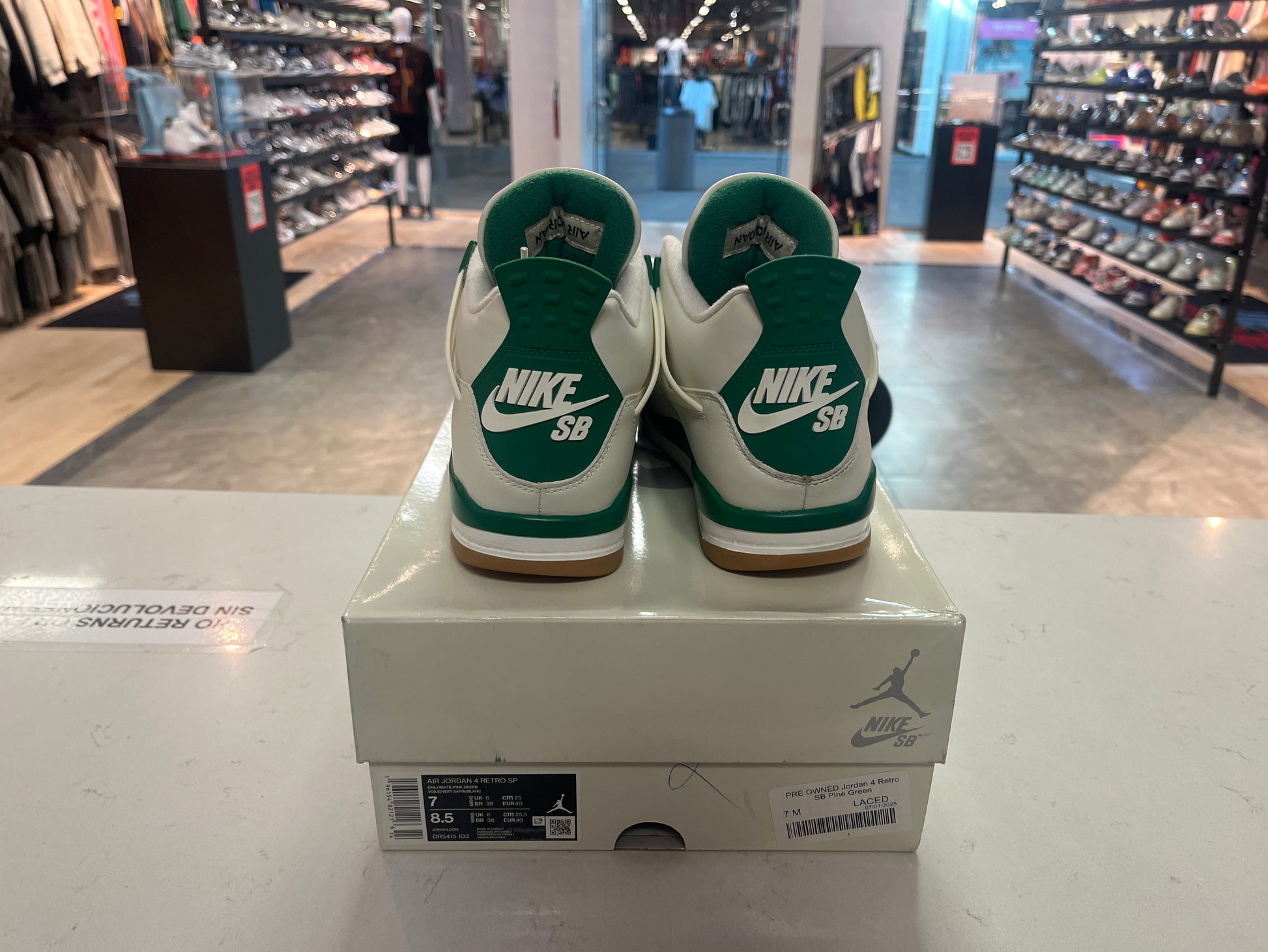 PRE OWNED Jordan 4 Retro SB Pine Green