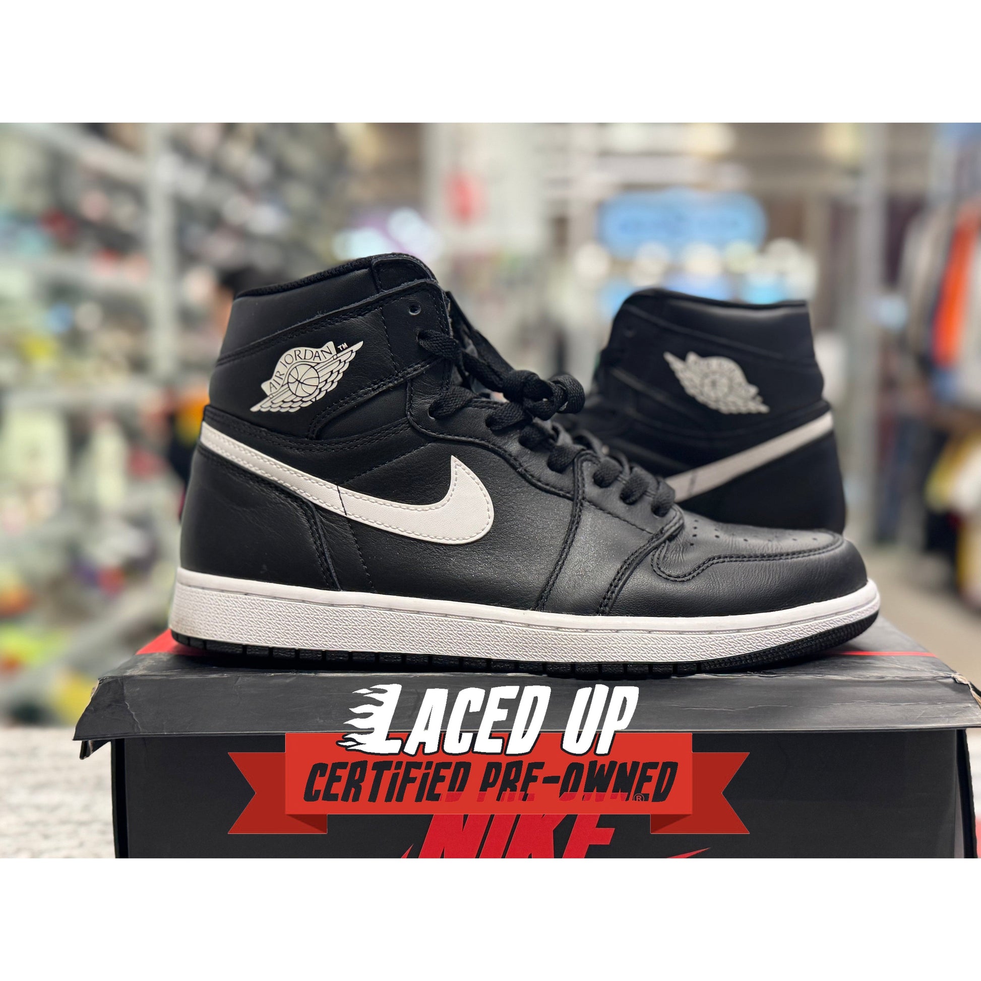 PRE OWNED  Air Jordan Retro 1 "Ying Yang"