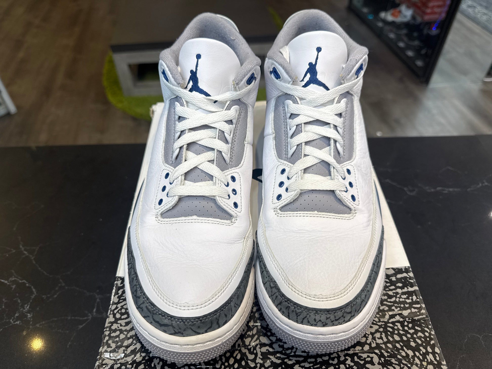 PRE OWNED Jordan 3 Retro Midnight Navy