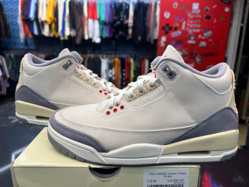 PRE OWNED Jordan 3 Retro Muslin