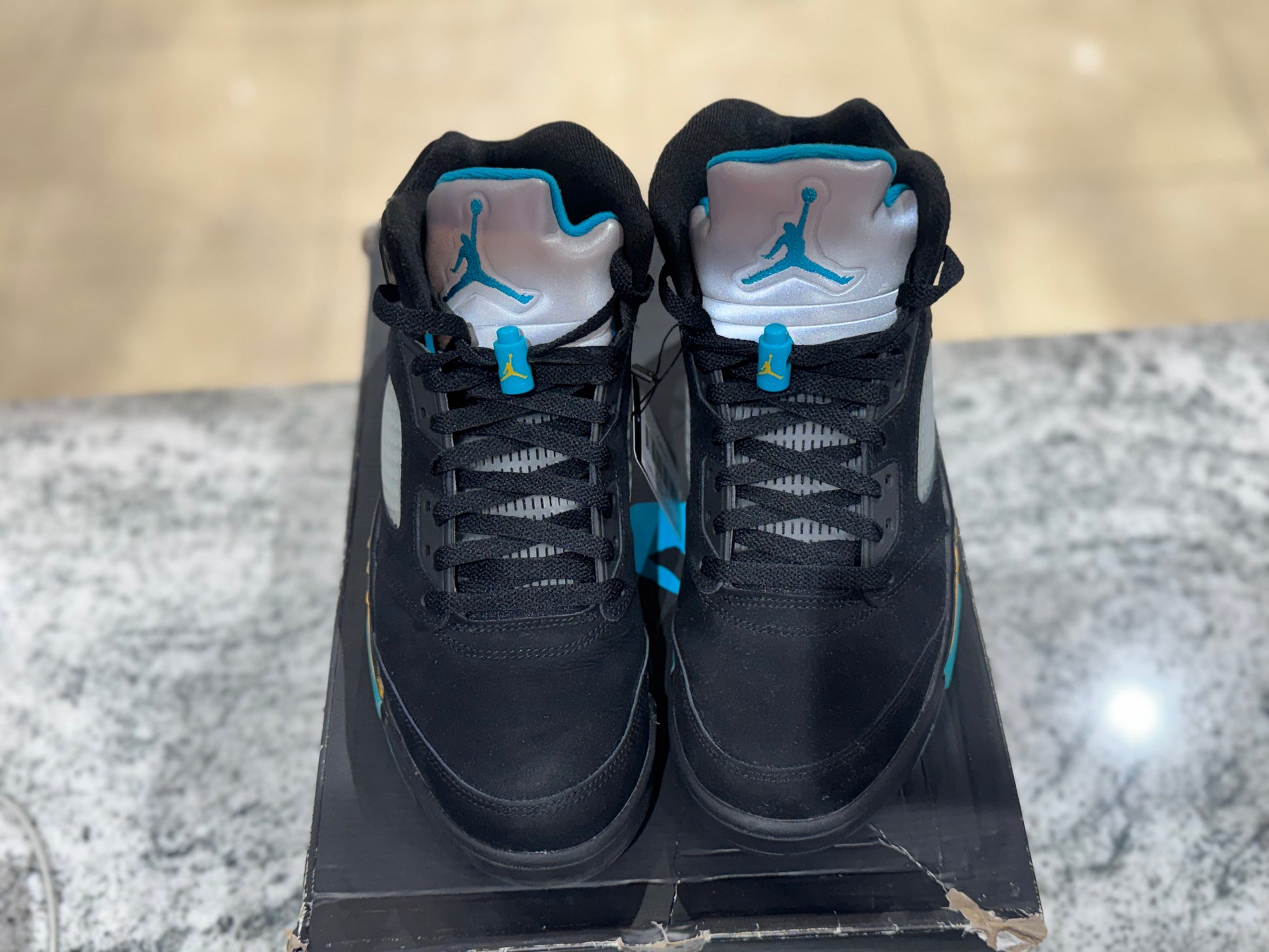 PRE OWNED Jordan 5 Retro Aqua