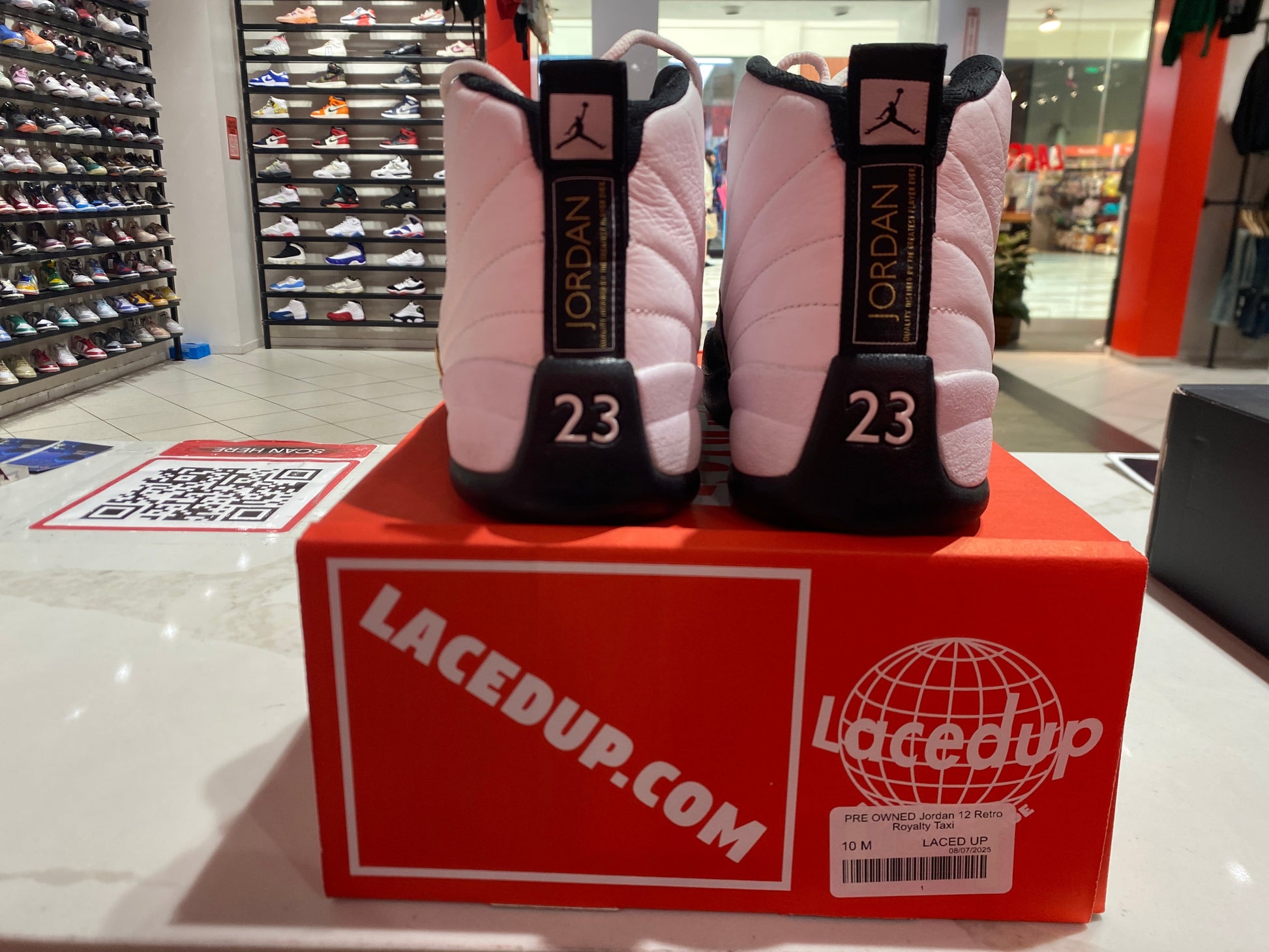 PRE OWNED Jordan 12 Retro Royalty Taxi