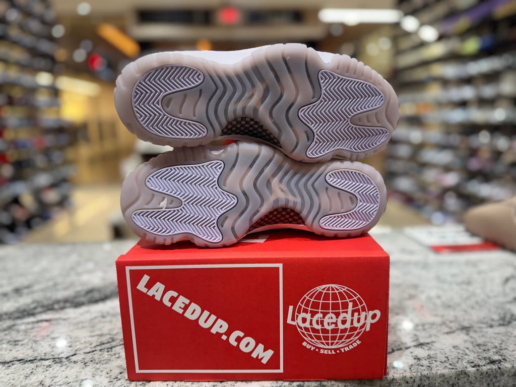 Jordan 11 Retro Low Pure Violet (Women's) NO BOX