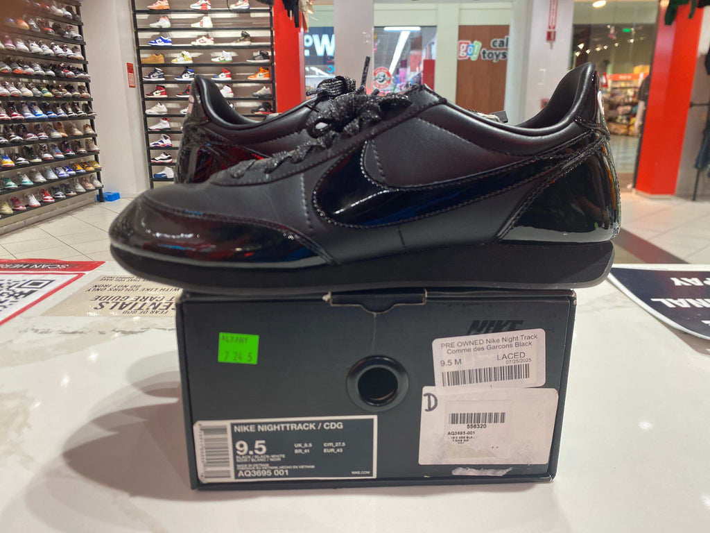 PRE OWNED Nike Night Track Comme des Garcons Black