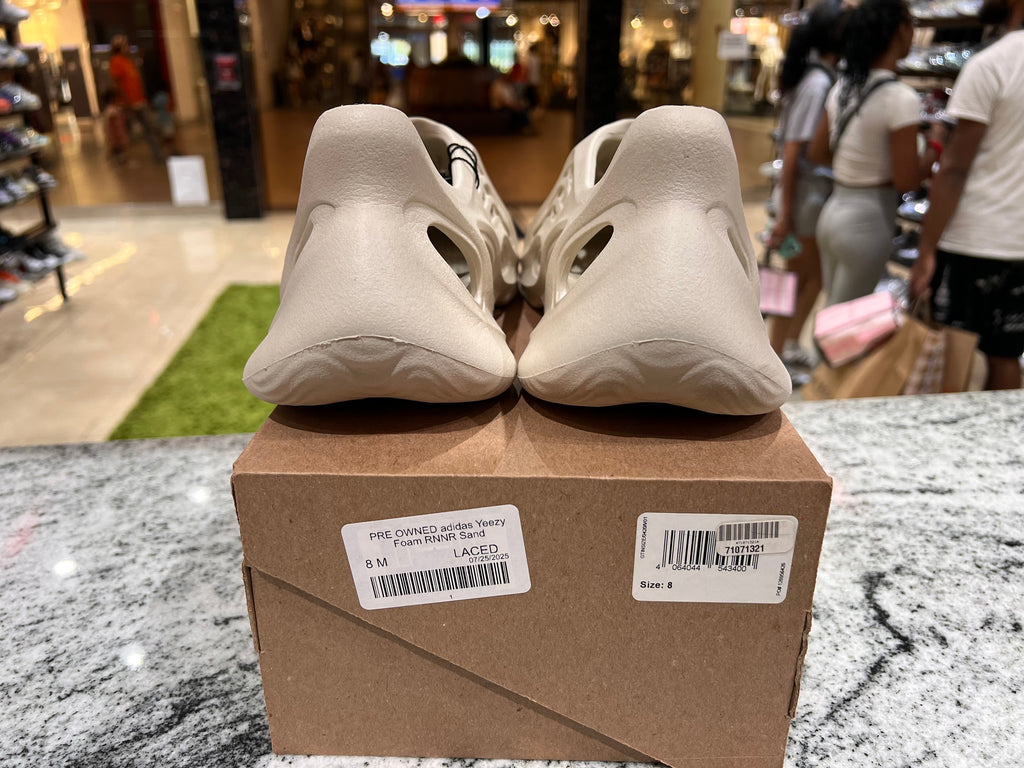PRE OWNED adidas Yeezy Foam RNNR Sand