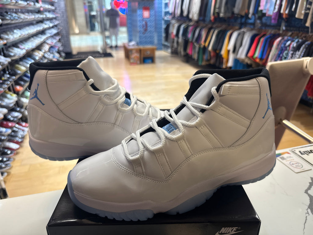 PRE OWNED Jordan 11 Retro Legend Blue (2024)