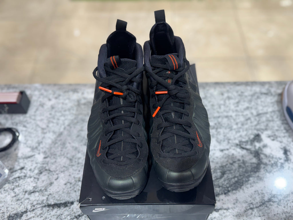 PRE OWNED Nike Air Foamposite Pro Sequoia