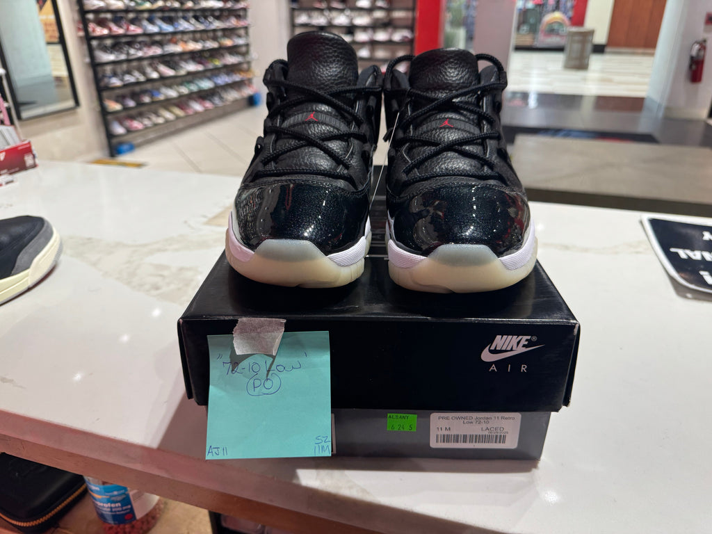 PRE OWNED Jordan 11 Retro Low 72-10