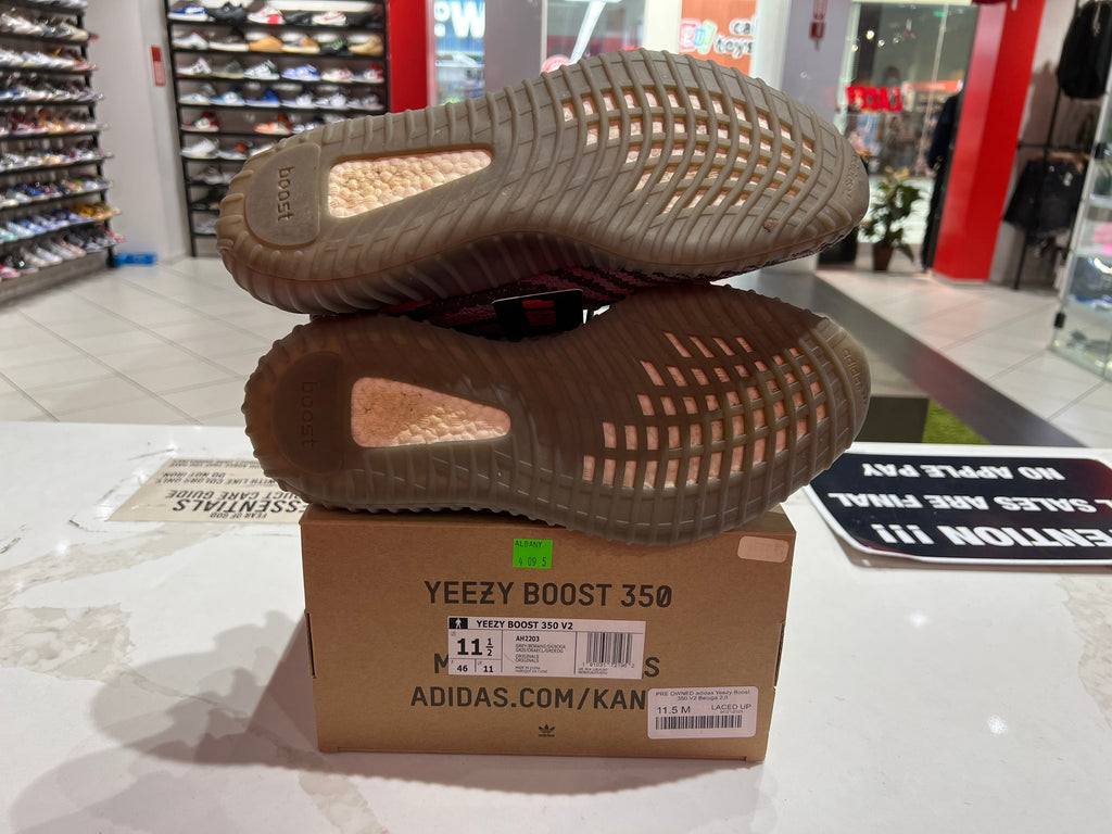 PRE OWNED adidas Yeezy Boost 350 V2 Beluga 2.0