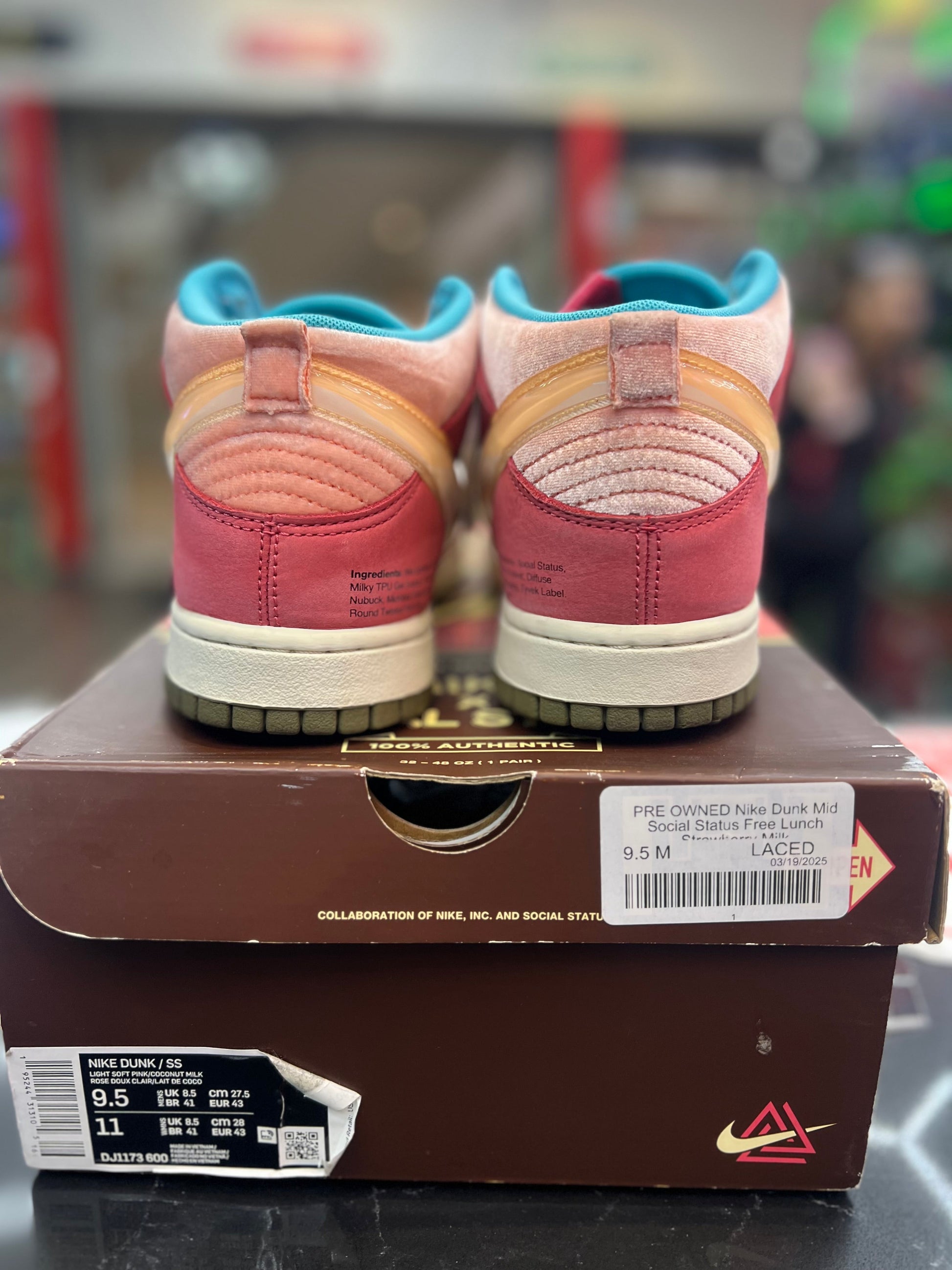 PRE OWNED Nike Dunk Mid Social Status Free Lunch Strawberry Milk
