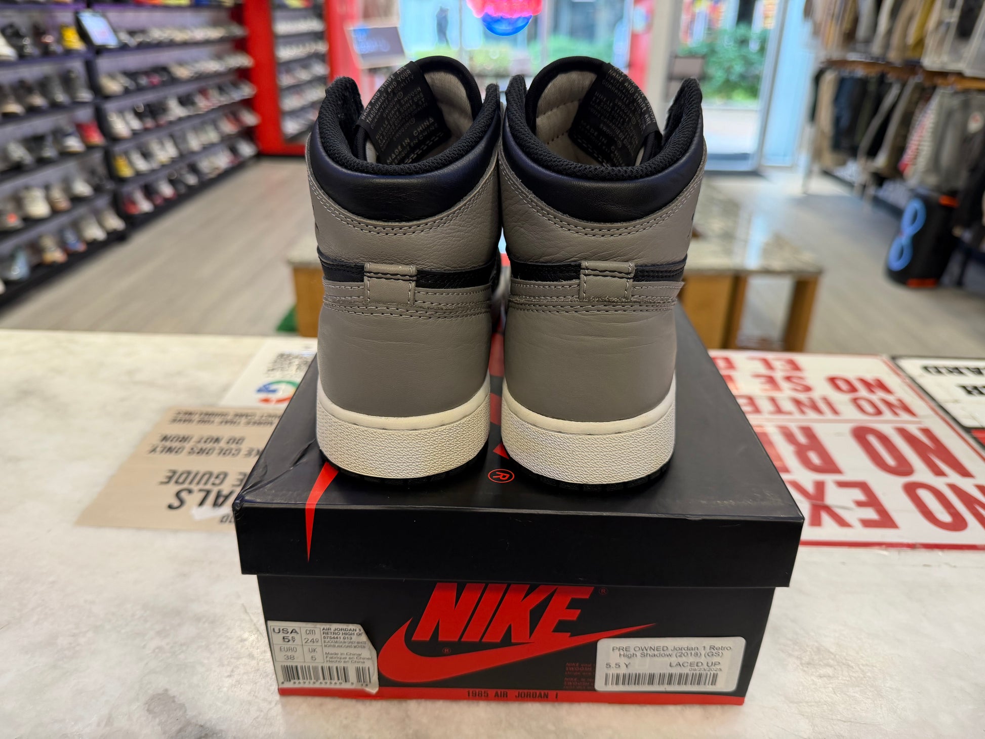 PRE OWNED Jordan 1 Retro High Shadow (2018) (GS)