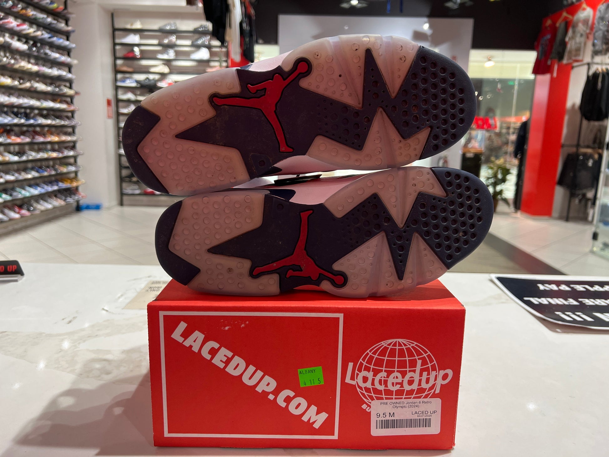 PRE OWNED Jordan 6 Retro Olympic (2024)