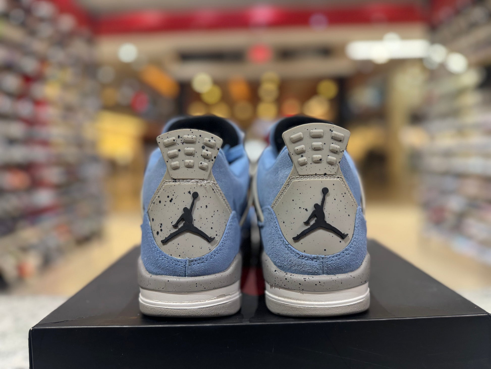 PRE OWNED Jordan 4 Retro University Blue (GS)